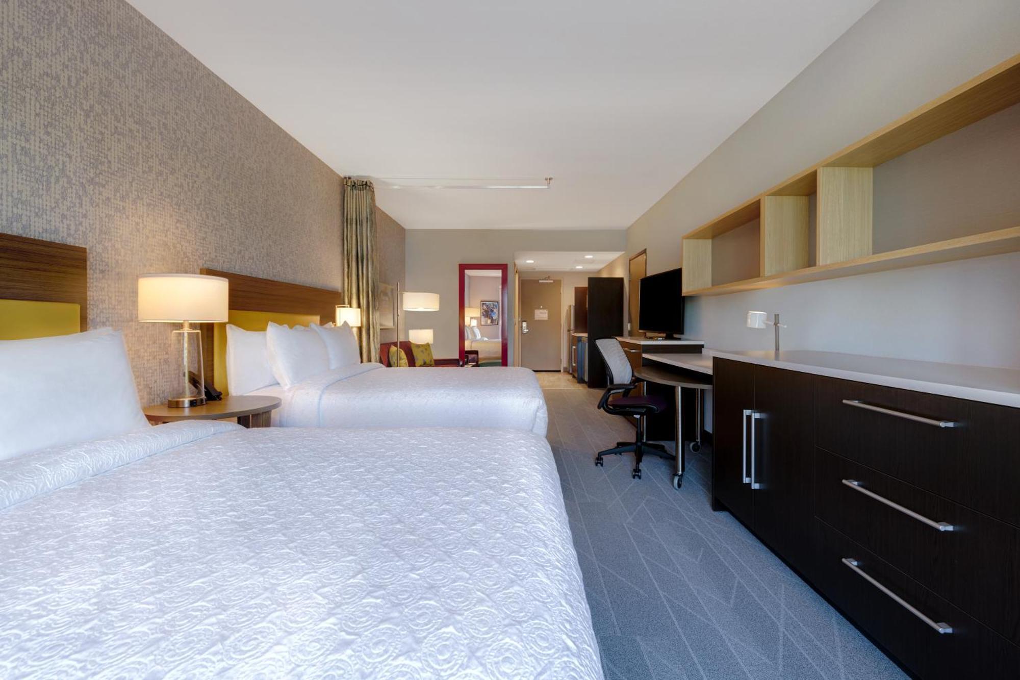 Home2 Suites By Hilton 페탈루마 객실 사진