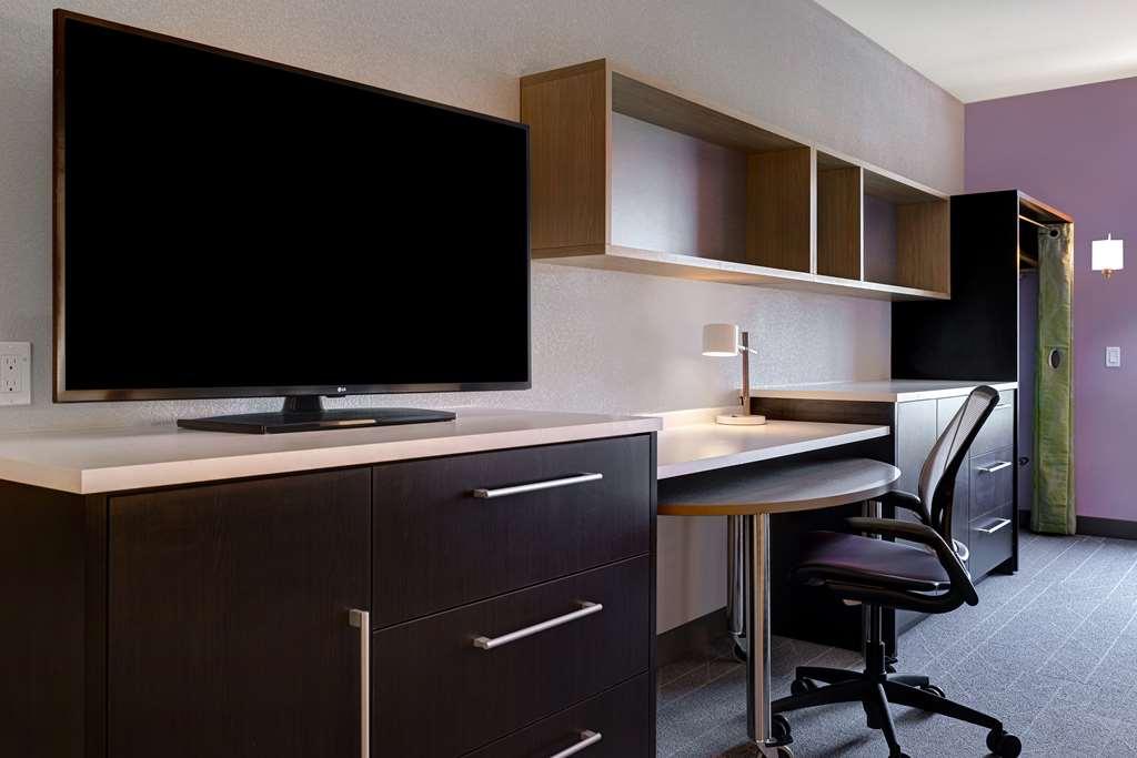 Home2 Suites By Hilton 페탈루마 객실 사진